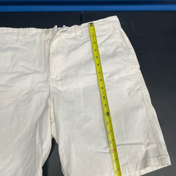 Saks Fifth Avenue Cream Shorts - Picture 5 of 8